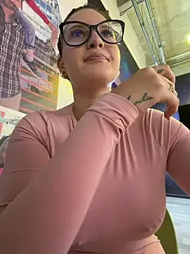 Stripchat Free Porn Cam of GabyMejiaa