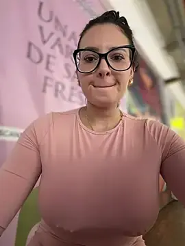 Stripchat Adult Video Chat of GabyMejiaa