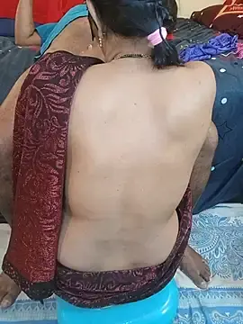 Stripchat Free Porn Cam of INDIANDESIMATURE