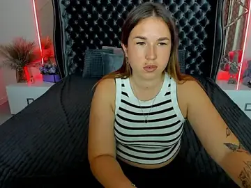 Stripchat Live Sex Cam of Sofii_darling