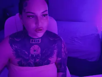 Stripchat Best Webcam of _MelinaCurves_