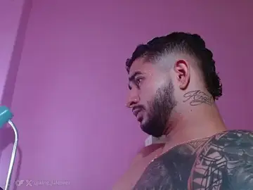 Stripchat Live Porn of king_falconer