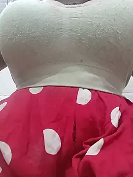 Stripchat Free Live Porn of cute-mahek