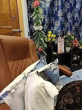 Stripchat Best live sex cam show of priya_26