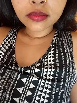 Stripchat Sex Cam of Sexy_Divya__