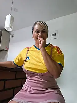 Stripchat Watch Live Sex Cams of shelby_kutter
