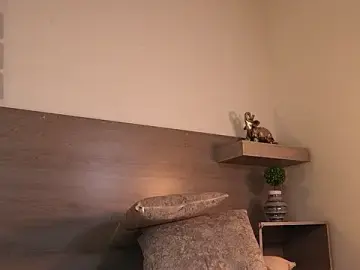 Stripchat Best live sex cam show of Jennmiiller_
