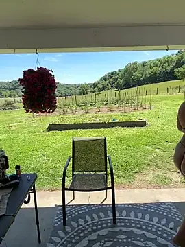 Stripchat Free Porn Cam of thickfarmtwat