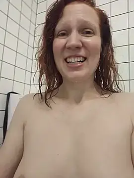 Stripchat Best Webcam of Exhibitionsplit