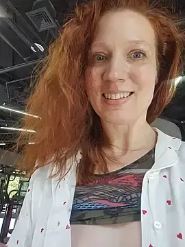 Stripchat Free Live Porn of Exhibitionsplit