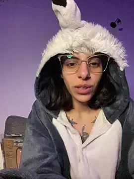 Stripchat Sex Chat of Poison_Ivy_29