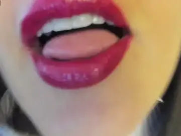 Stripchat Adult Video Chat of queen_fetish