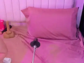 Stripchat Live Sex of sharlotthe_bigass