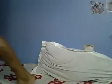 Stripchat Live Sex of Queen_slim2