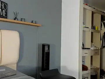 Stripchat Adult Webcam of frank_myles