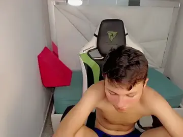 Stripchat Sex Cam of NYC_Bby