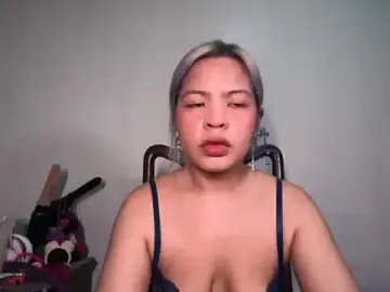 Stripchat Adult Webcam of Tina_Slick