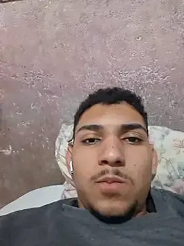 Stripchat Free Live Porn of andre_oliver2