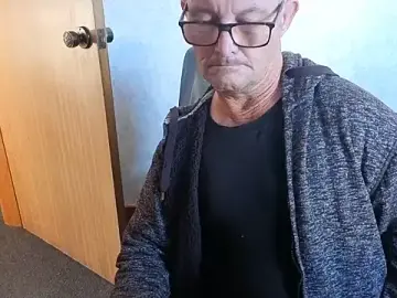 Stripchat Live Sex of daddy_man
