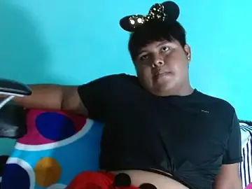 Stripchat Sex Chat of rabbitplayboy19