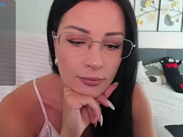 Stripchat Nude Webcam of KerryCandy_Girl