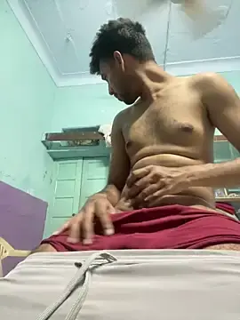 Stripchat Sex Cam of Theguyat12am
