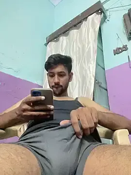 Stripchat Adult Webcam of Theguyat12am