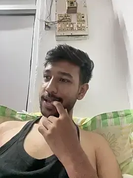 Stripchat Live Sex Cam of Theguyat12am
