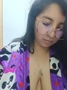 Stripchat Sex Cam of _Angelinaandrade_