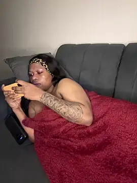 Stripchat Free Porn Cam of BonnyMolhada