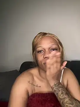 Stripchat Watch Live Sex Cams of BonnyMolhada