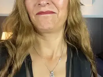 Stripchat Live Sex Cam of JennaMilf_