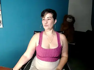 Stripchat Sex Cam of Sunny_rayz_