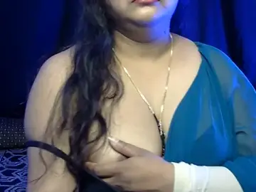 Stripchat Live Sex of LouleyRani_