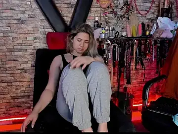 Stripchat Live Porn of Liltildeman_moon