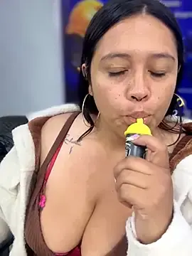 Stripchat Adult Webcams of _Mia-Safety_Inspector