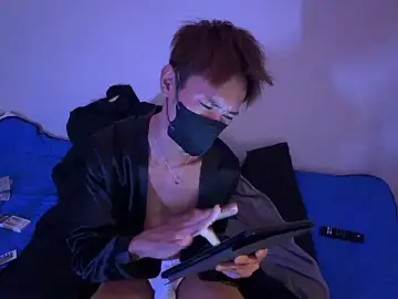 Stripchat Free Live Porn of HORNY_RYU
