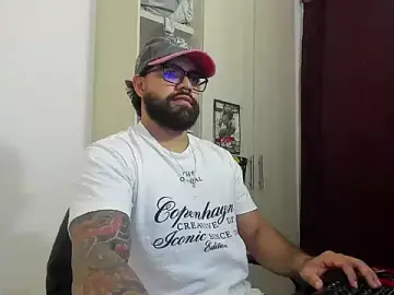 Stripchat Live Sex of _Coddygold_