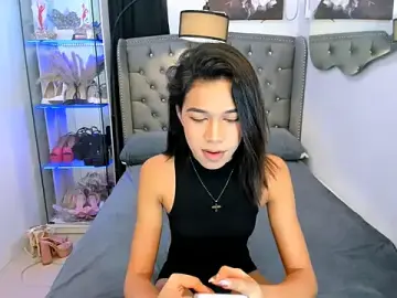 Stripchat Live Sex Cam of Candy_empress