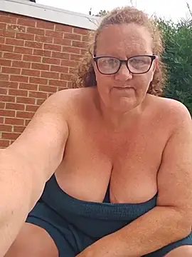 Stripchat Sex Cam of MissQueenBeex