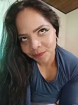 Stripchat Live Porn of ROUSSE_SINCLAIR