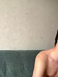 Stripchat Sex Cam of Bengamin_26