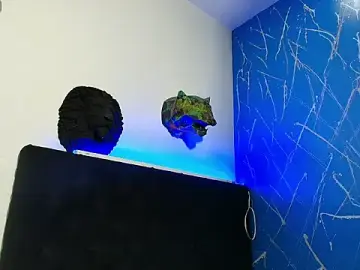 Stripchat Watch Live Sex Cams of Lexter_Blue