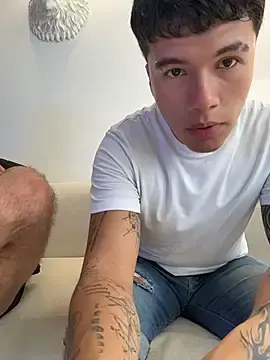 Stripchat Free Live Porn of Logan_smith1