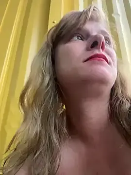 Stripchat Live Sex of mango-kitty
