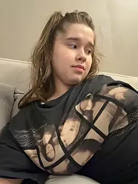 Stripchat Sex Cam of HornyGirlH