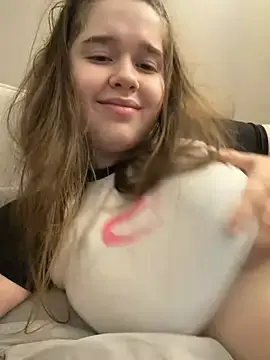Stripchat Watch Live Sex Cams of HornyGirlH
