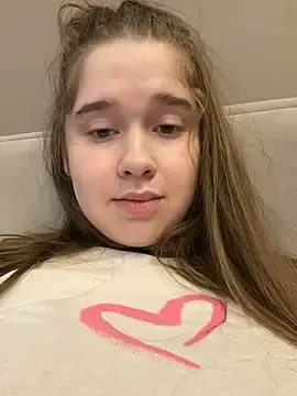 Stripchat Free Porn Cam of HornyGirlH
