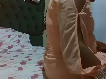 Stripchat Watch Live Sex Cams of Sexy_Riri