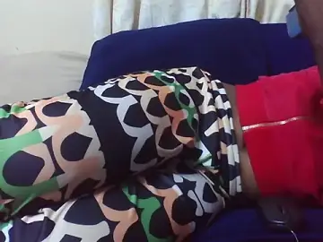 Stripchat Best live sex cam show of Sexy_Riri